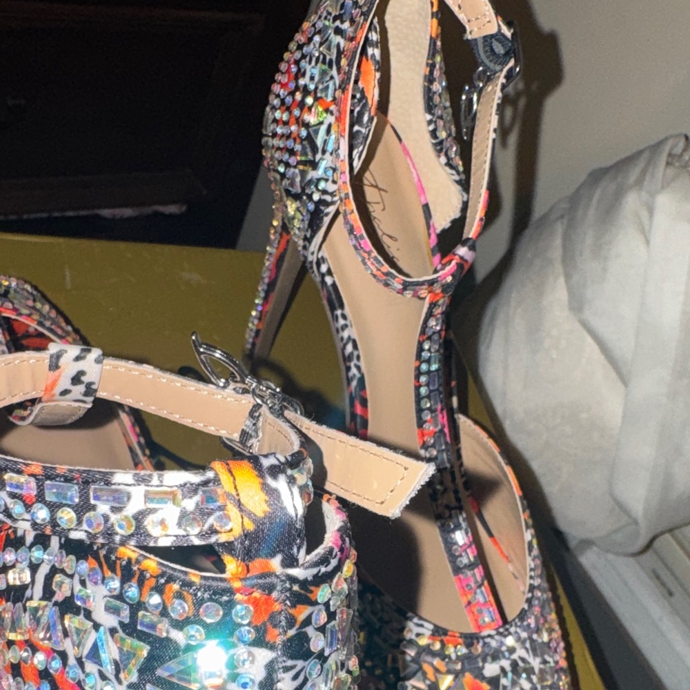 Thalia Sodi Multicolor Patterned D'Orsay Heels with Ankle Strap - Picture 11 of 11